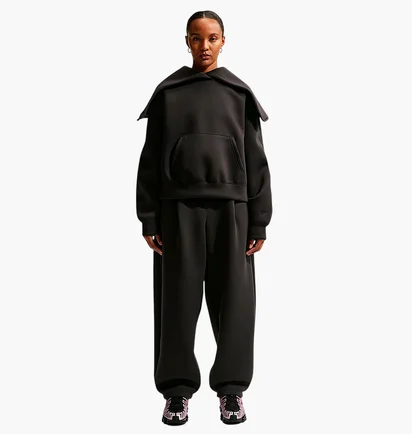 Худи женское Nike Pregame Black IF0328-010