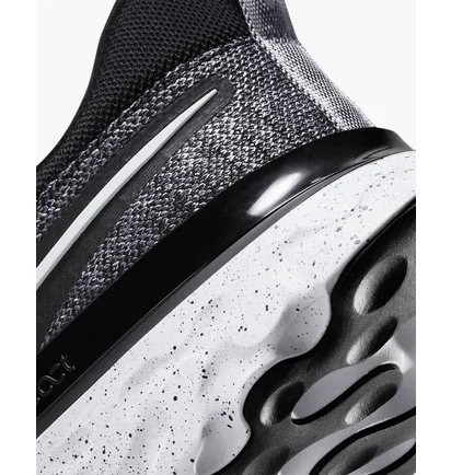 Кроссовки мужские Nike Mens Road Running Shoes Black Ct2357-101