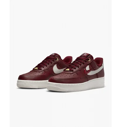 Кросівки жіночі Nike Air Force 1 07 Premium Red Dz5616-600