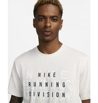 Футболка мужская Nike Dri-Fit Run Division Running T-Shirt White FJ2356-030