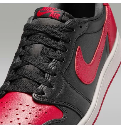 Кроссовки мужские Air Jordan 1 Retro Low Og Banned 2026 Black/Red IW6276-001