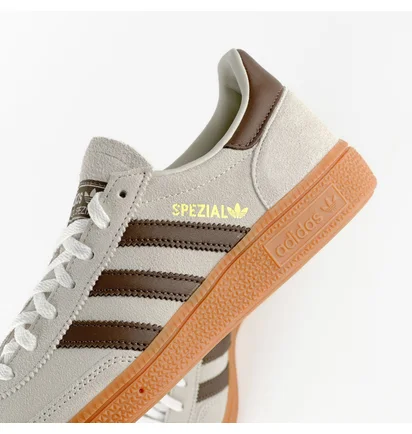 Кроссовки женские Adidas Handball Spezial Off-White Earth Strata Gum Grey JQ8903