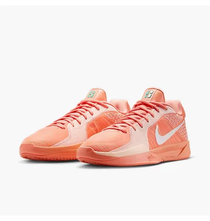 Кроссовки унисекс Nike Sabrina 2 Peach FQ2174-801