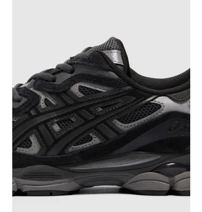 Кросівки чоловічі Asics Gel-Nyc Sneaker Black 1201A789--020
