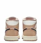 Кроссовки женские Air Jordan 1 Mid Brązowe White/Beige BQ6472-103