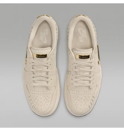 Кросівки жіночі Air Jordan 1 Low Method Of Make Zapatillas Beige FN5032-200