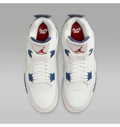 Кроссовки мужские Air Jordan 4 Retro Sb White DR5415-100