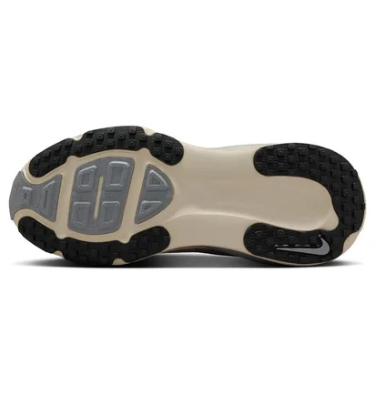 Кросівки дитячі Nike Vomero 18 Big Kids Road Running Shoes Beige IM6127-200