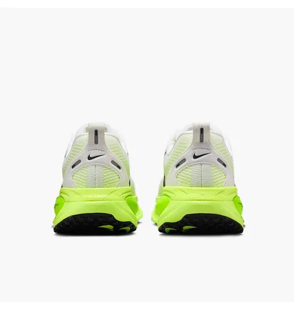Кросівки жіночі Nike Air Zoom Vomero 18 Green HM6804-102