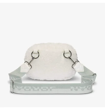 Сумка женская Air Jordan Monarch High-Pile Camera Bag (1L) White WA9166-782