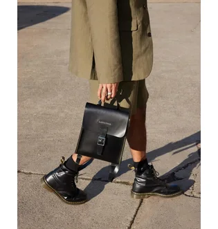 Рюкзак женский Dr. Martens Mini Black AB101001