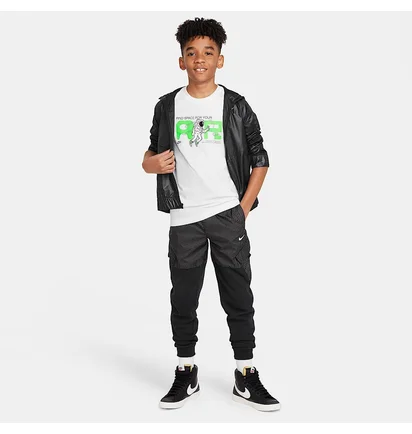 Футболка детская Nike Nisex - Barn K Nsw Tee Air 1 White FN9618-100
