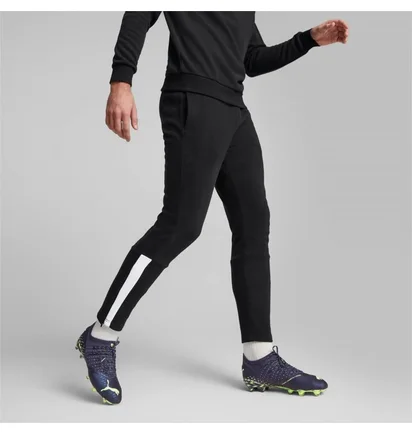 Штаны мужские Puma Individualliga Casuals Pants Black 65812403