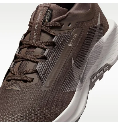 Кроссовки женские Nike Pegasus Trail 5 Brown FQ0912-012