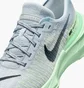 Кросівки жіночі Nike Zoomx Invincible Run Grey DR2660-009