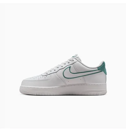 Кросівки чоловічі Nike Air Force 1 `07 Lv8 Resort & Sport White FN8349-100