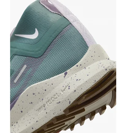 Кросівки жіночі Nike Pegasus Trail 4 Gore-Tex Waterproof Trail Running Shoes Green HF5027-361