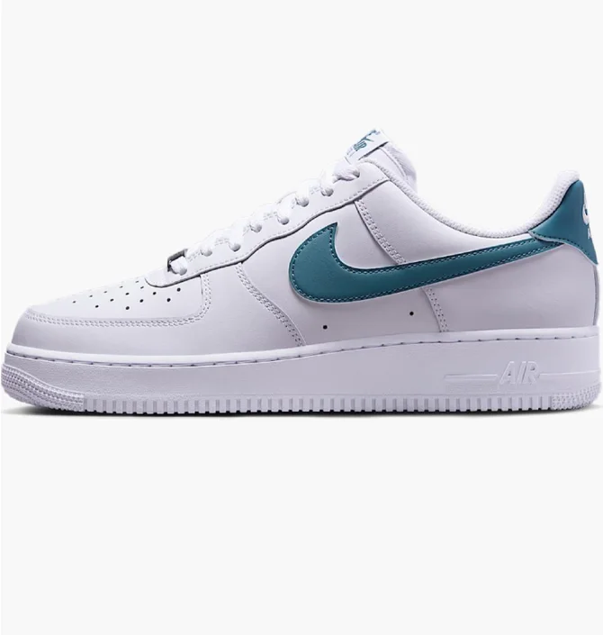 Кроссовки мужские Nike Air Force 1 07 White FJ4146-114