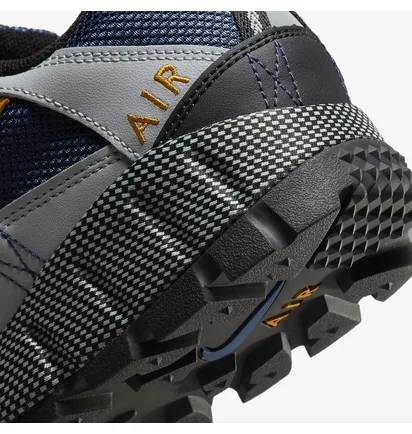 Кросівки чоловічі Nike Air Humara Qs Black FJ7098-300