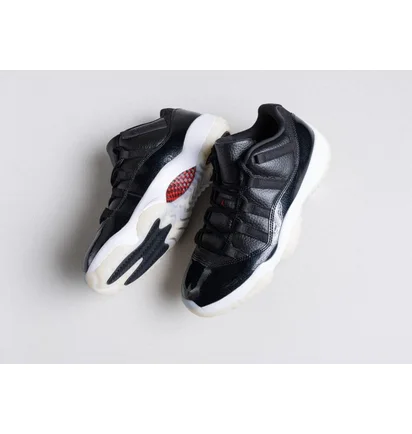 Кросівки чоловічі Air Jordan Retro 11 Low Black Av2187-001
