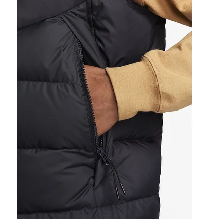 Жилетка чоловіча Nike Chelsea F.C. Windrunner Black FN0728-426