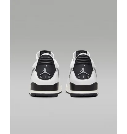 Кросівки чоловічі Air Jordan Legacy 312 Low Shoes White CD7069-110