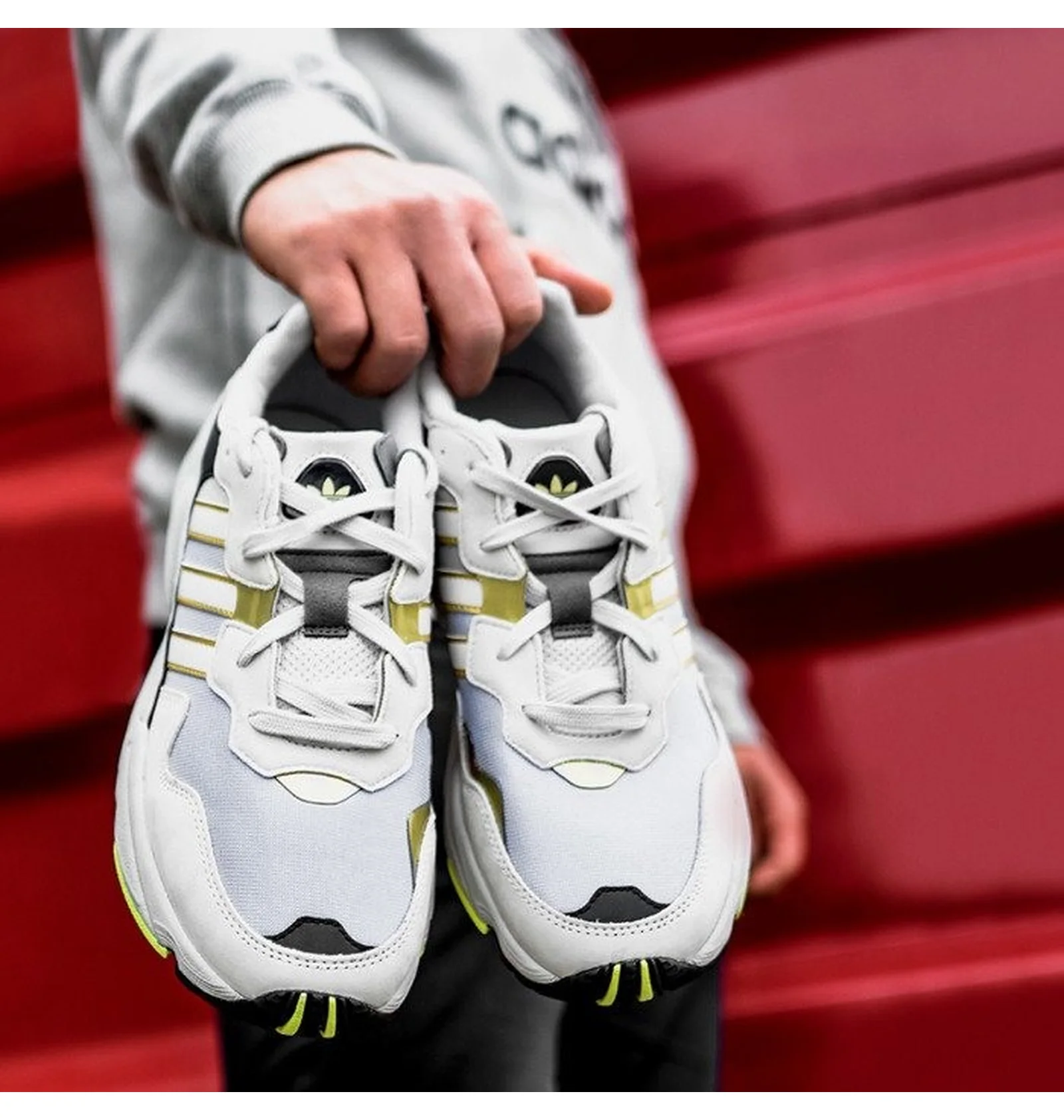 ᐉ Кросівки чоловічі Adidas Yung-96 Grey DB3565 - придбати в