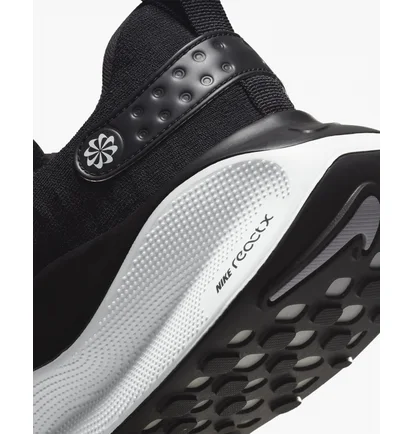 Кросівки чоловічі Nike Infinityrn 4 Road Running Shoes Black DR2665-001