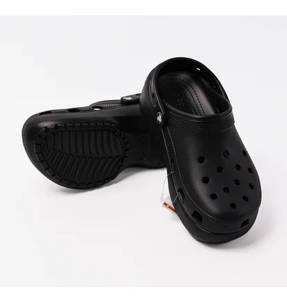 Сандалі жіночі CROCS Classic Platform Black 206750-001