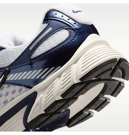 Кросівки чоловічі Nike V5 Rnr MenS Shoes White/Blue HJ5228-109