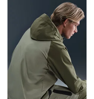 Ветровка мужская Nike Tech Woven Olive HM7151-321