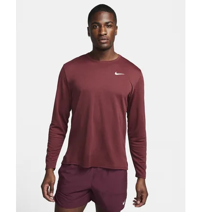 Лонгслів чоловічий Nike Miler Dri-Fit Uv Long-Sleeve Running Top Red FB7070-681