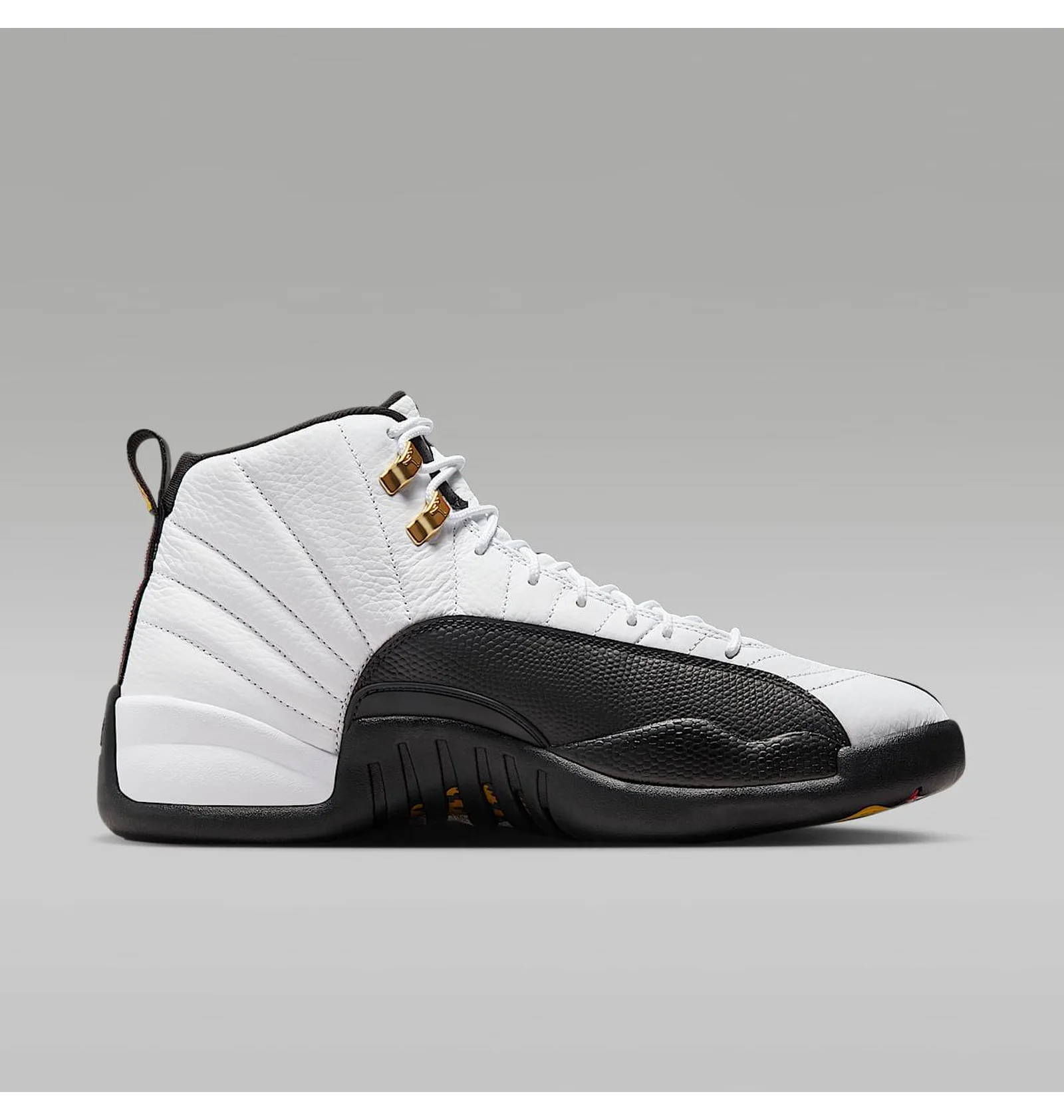 ᐉ Кросівки унісекс Air Jordan 12 Retro Taxi White/Black CT8013