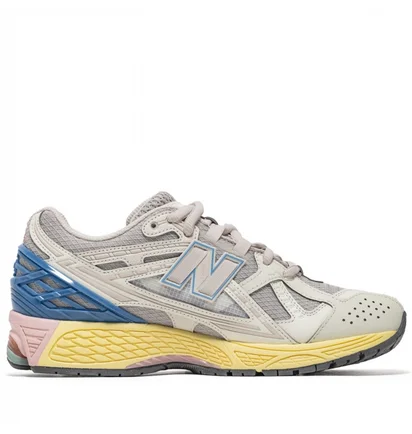 Кроссовки женские New Balance 1906N Grey M1906NC