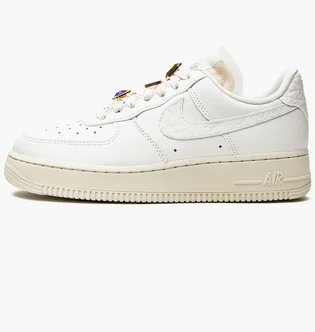 Кросівки жіночі Nike Wmns Air Force 1 Low Prm White DN5463-100