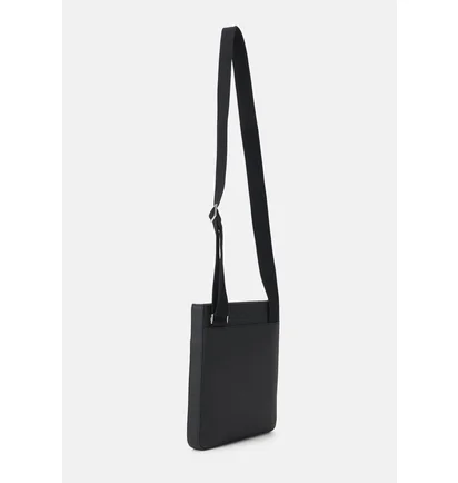 Сумка унисекс Lacoste Classic Unisex - Crossbody Bag Black NH4424HC-000