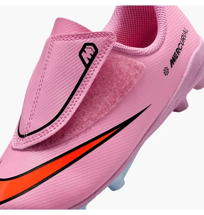Бутси дитячі Nike Mercurial Vapor 16 Club Mg Pink FQ8290-600