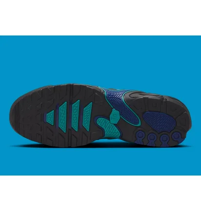 Кросівки чоловічі Nike Air Max Plus Drift Black/Turquoise FD4290-011