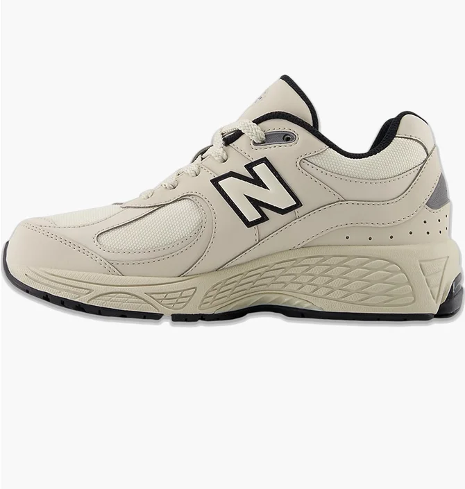 Кросівки жіночі New Balance 2002R Cordura Beige GC2002PM