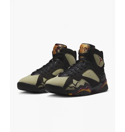 Кросівки чоловічі Air Jordan 7 Retro Se Black Dn9782-001