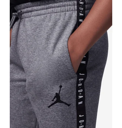 Спортивный костюм детский Air Jordan Grade School Sideline Fleece Grey/Black 95C843-GEH__95C842-GEH