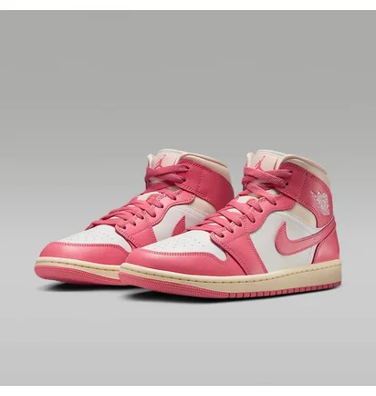 Кросівки жіночі Air Jordan W 1 Mid Pink/White BQ6472-109