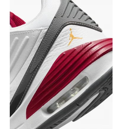 Кроссовки мужские Air Jordan Max Aura 3 White DZ4353-160