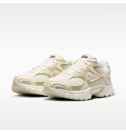 Кросівки унісекс Nike V5 Rnr Se Beige IO0464-101