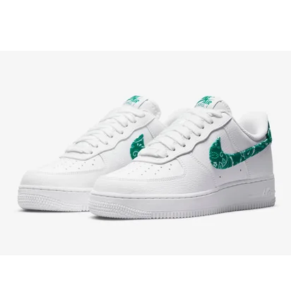 Кросівки жіночі Nike Air Force 1 Low '07 Essential White Green W White/Green DH4406-102