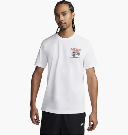 Футболка мужская Nike T-Shirt Sportswear White FQ3764-100