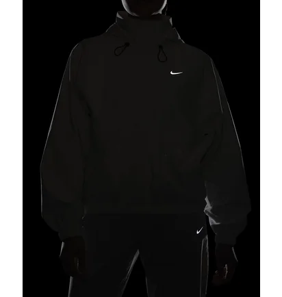 Куртка жіноча Nike Storm-Fit Swift WomenS Running Jacket White FB7492-110
