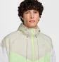 Вітровка чоловіча Nike Nsw Heritage Windrunner Multi DA0001-701