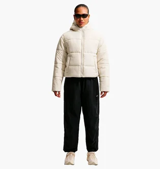 Куртка жіноча Nike Sportswear Classic Puffer Beige FZ5899-072