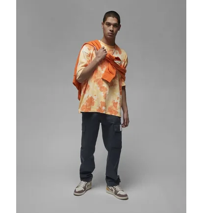Футболка чоловіча Air Jordan Essentials MenS Oversized Graphic T-Shirt Orange/Beige DX9583-112